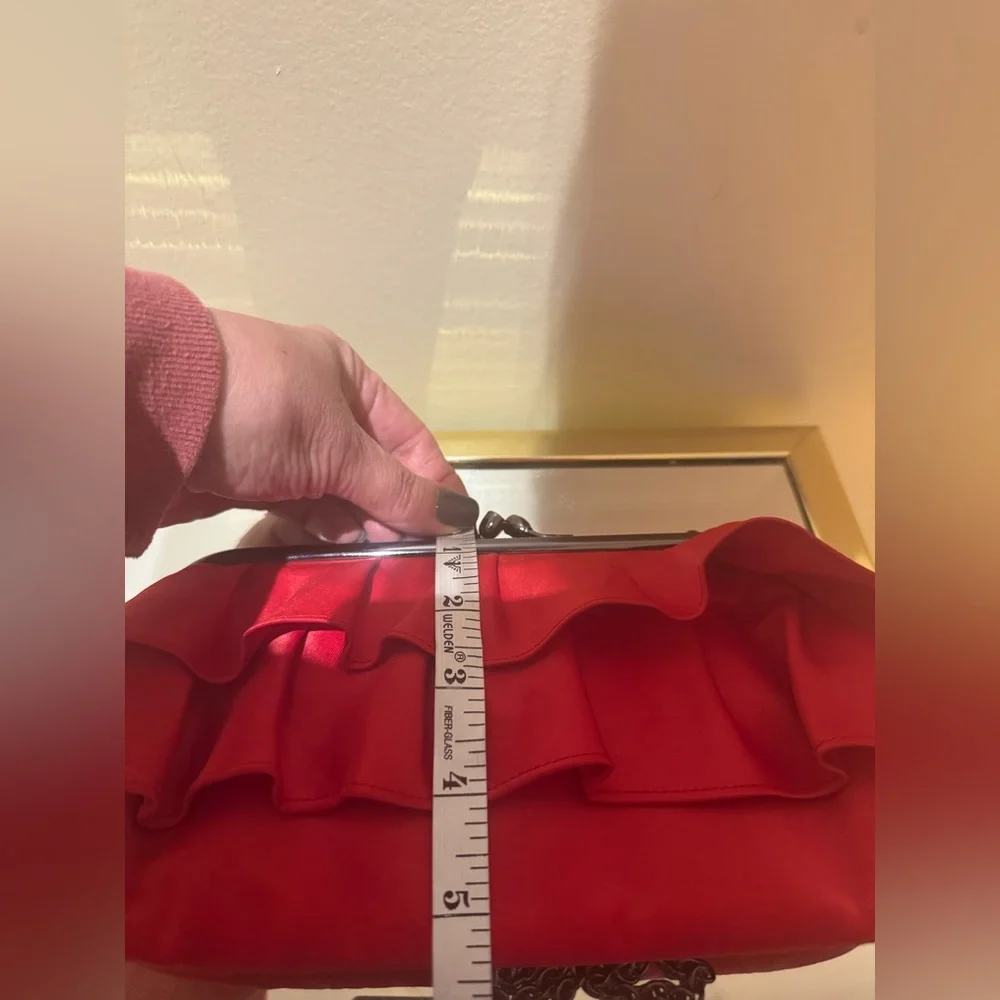 Chic Red Ruffle Clutch with Chain Strap - Picture 6 of 6